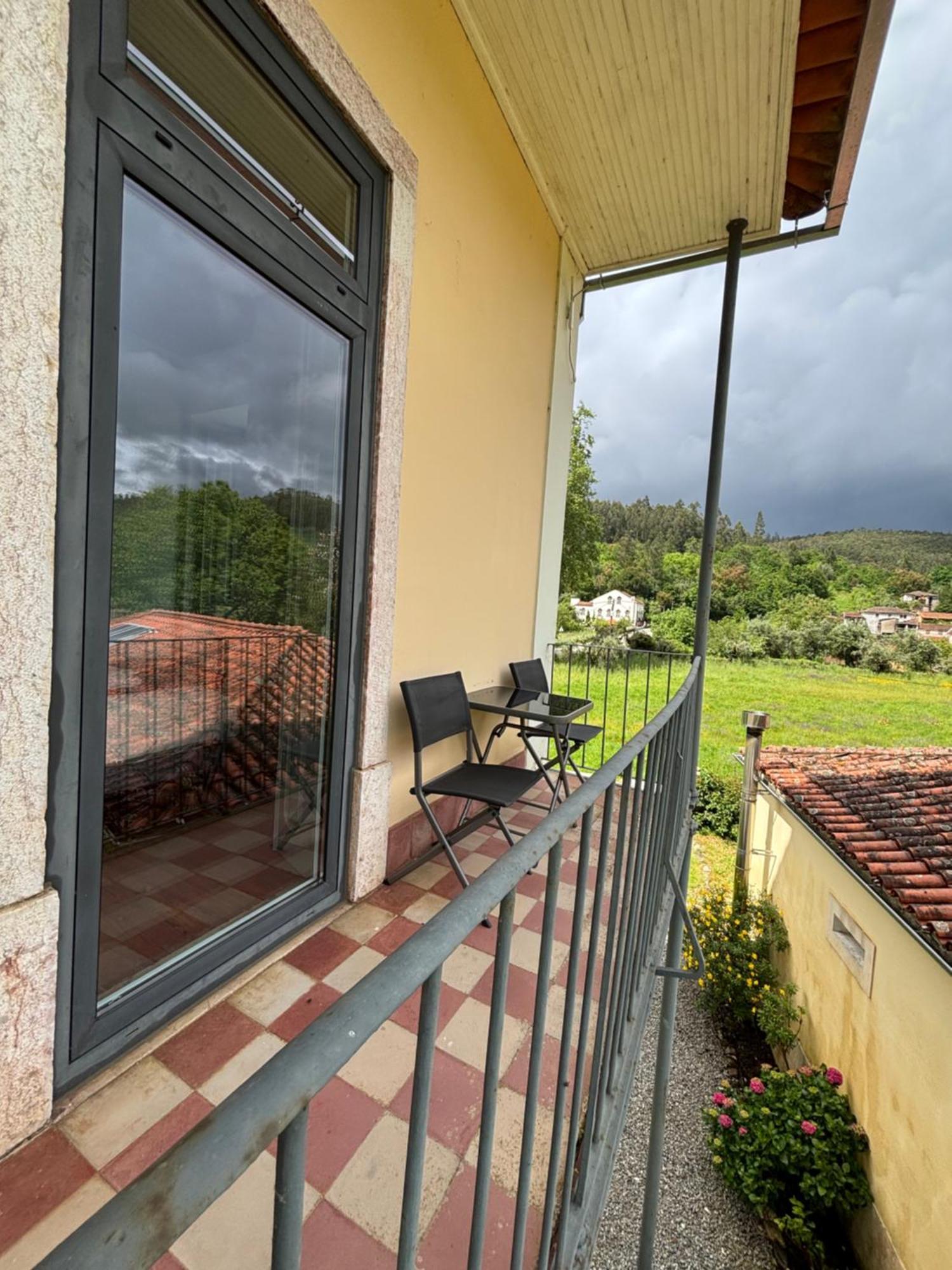Casa Joya Bed & Breakfast Góis Exterior foto